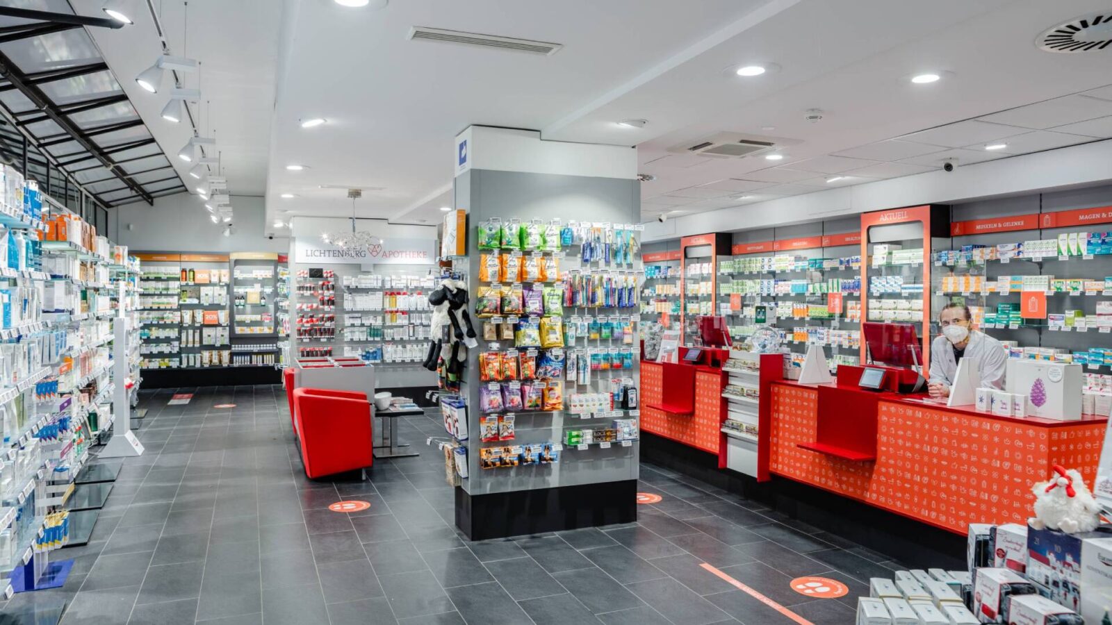 Ansicht der Lichtenberg-Apotheke von innen